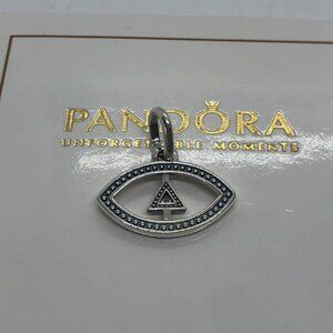 ✨🔥Pandora ME Evil Eye Medallion Charm